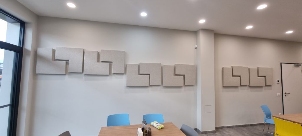 Офис на Мегатрон