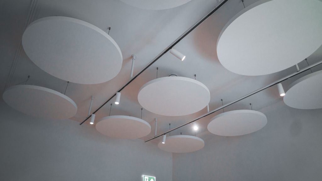 Еконт академия София и Русе